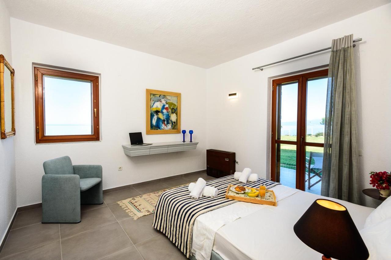 Finisia House Apartment Elia  Exterior photo